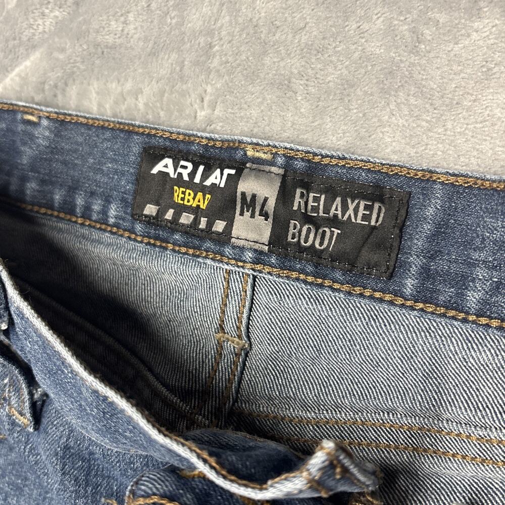 Ariat Jeans Mens 32x32 Blue Denim Rebar M4 Relaxed Boot Cut Denim Western Work - Picture 3 of 8